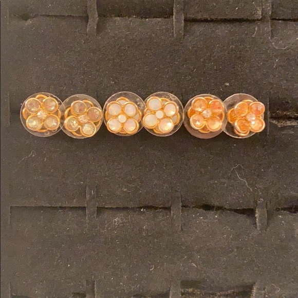 Anthropologie floral earring post set - Picture 2 of 6